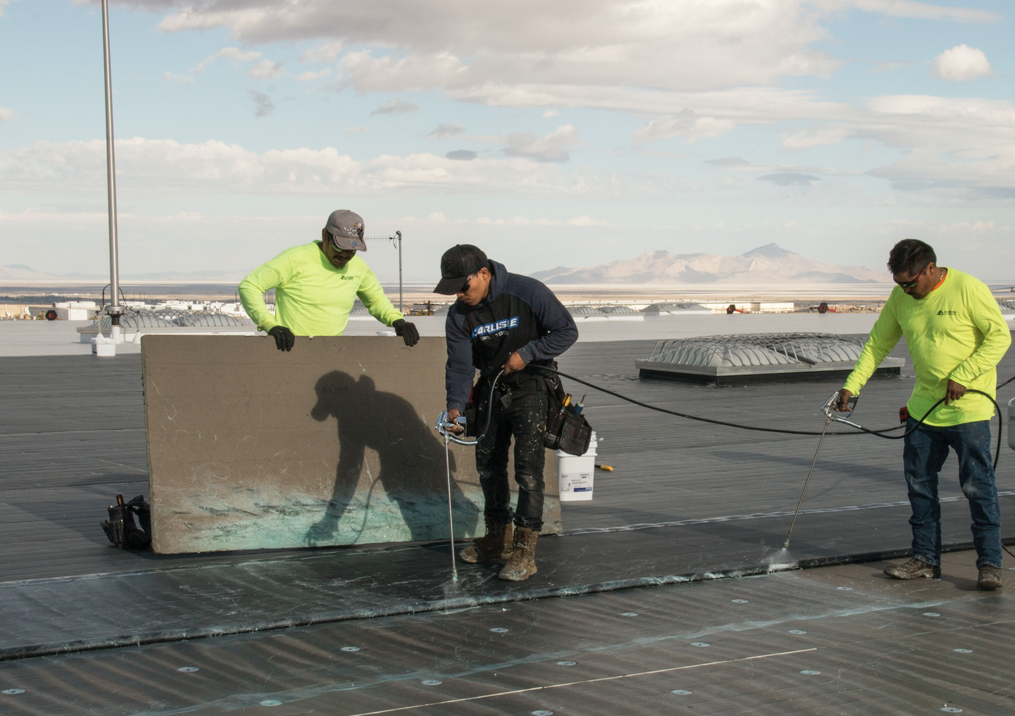 Carlisle SynTec commercial roofing image